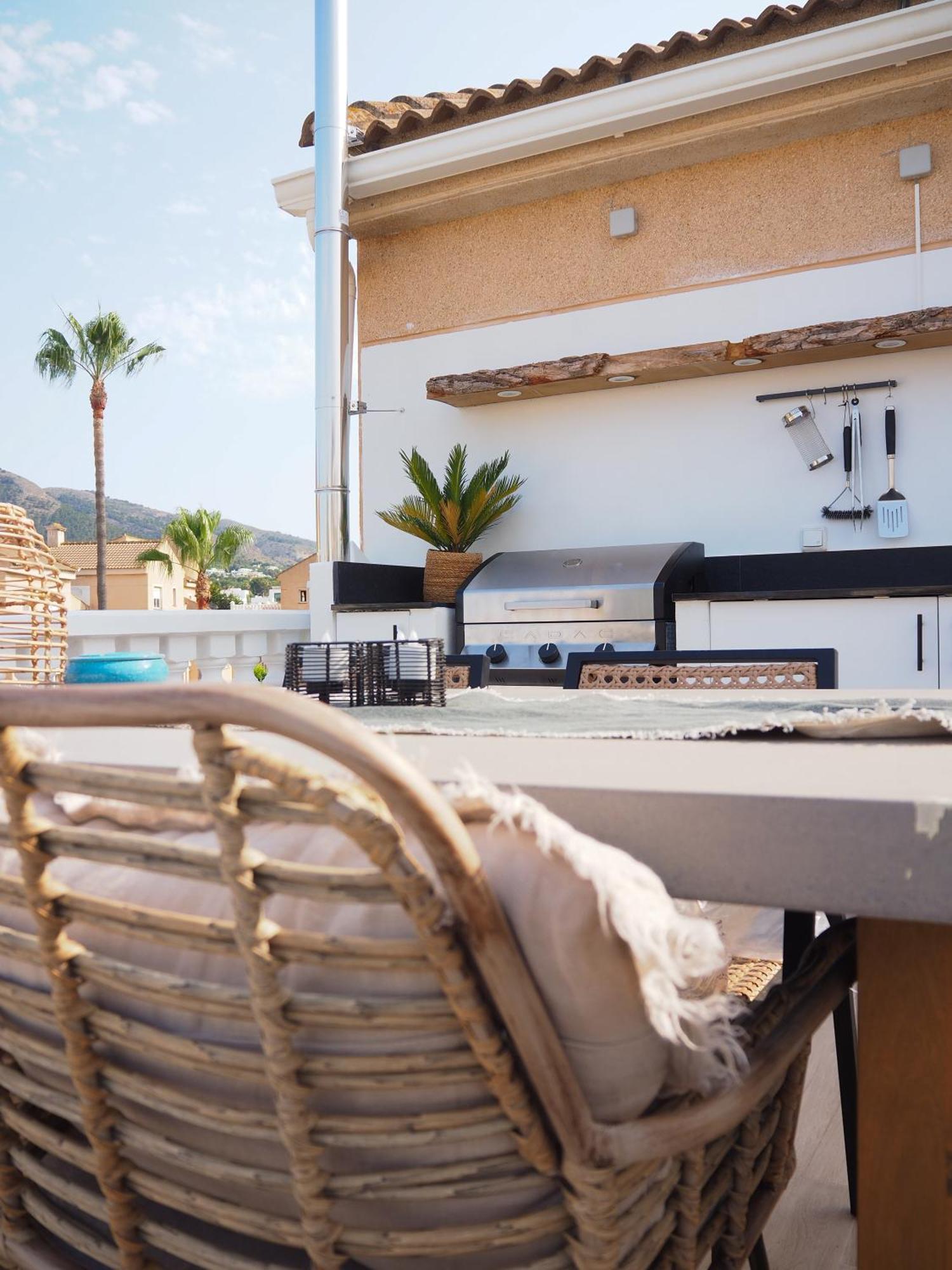Casa Naru Albir, Duplex Appartement Met Ruim Terras En Buitenkeuken El Albir Luaran gambar