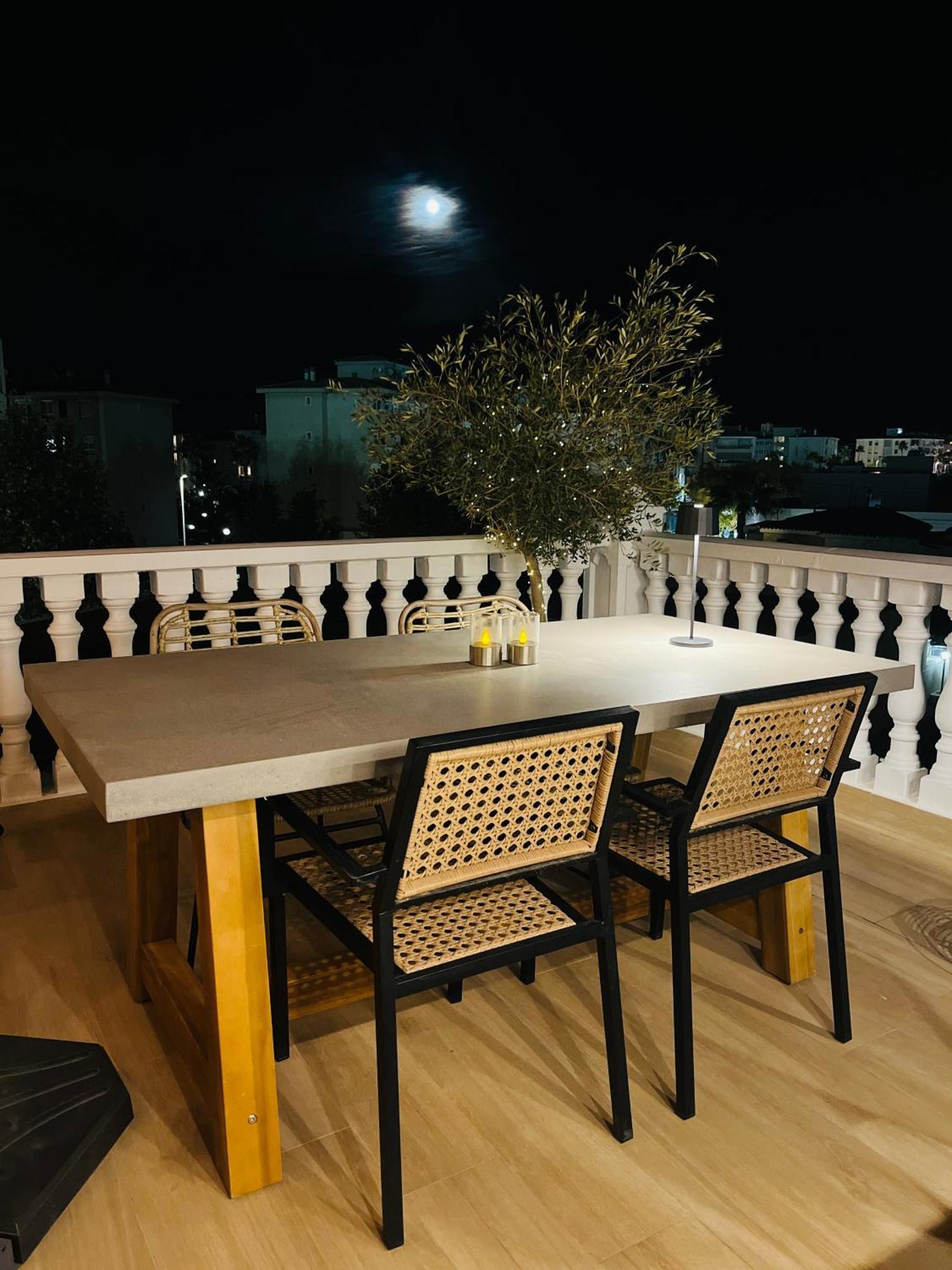 Casa Naru Albir, Duplex Appartement Met Ruim Terras En Buitenkeuken El Albir Luaran gambar
