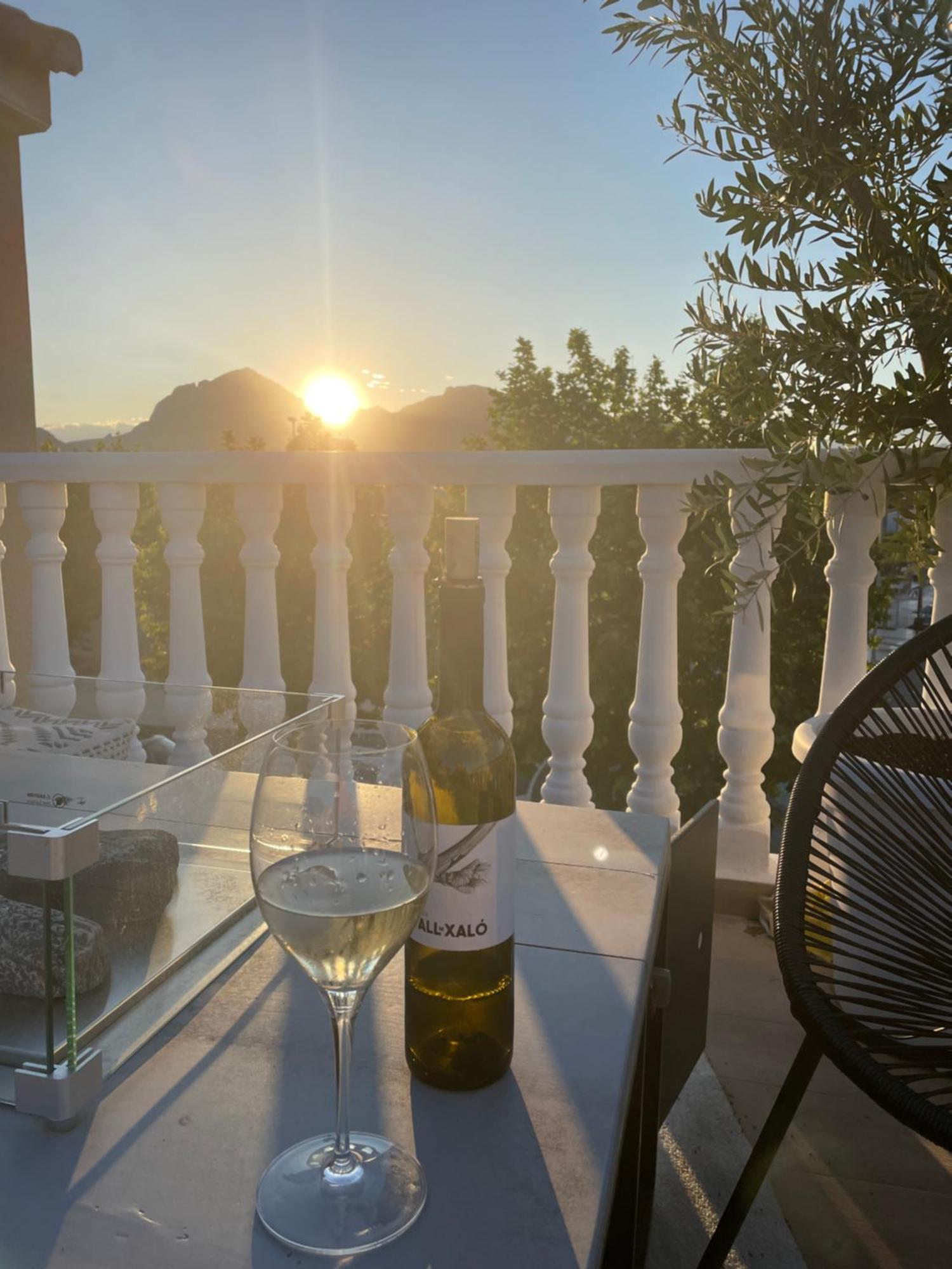 Casa Naru Albir, Duplex Appartement Met Ruim Terras En Buitenkeuken El Albir Luaran gambar