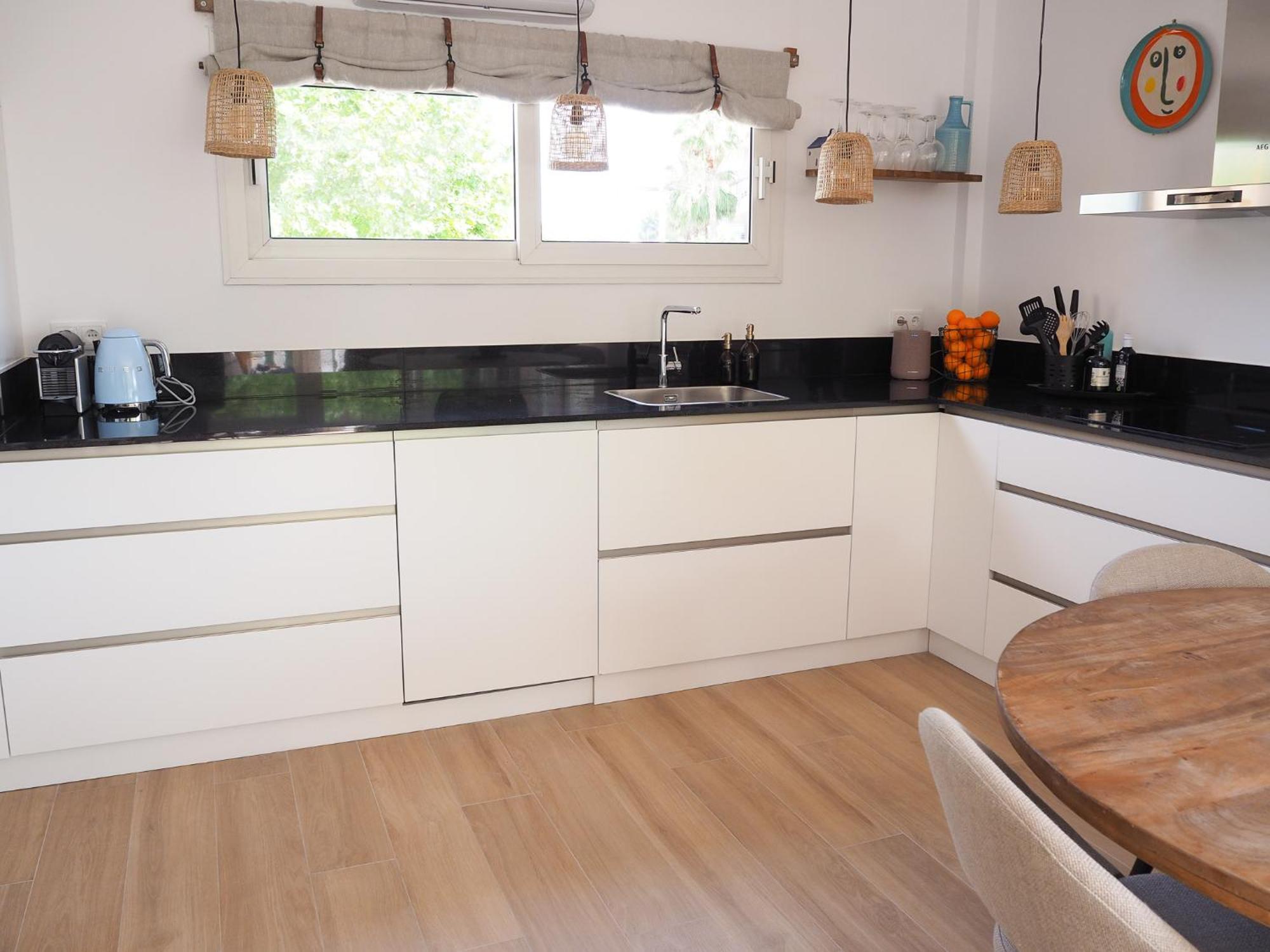 Casa Naru Albir, Duplex Appartement Met Ruim Terras En Buitenkeuken El Albir Luaran gambar